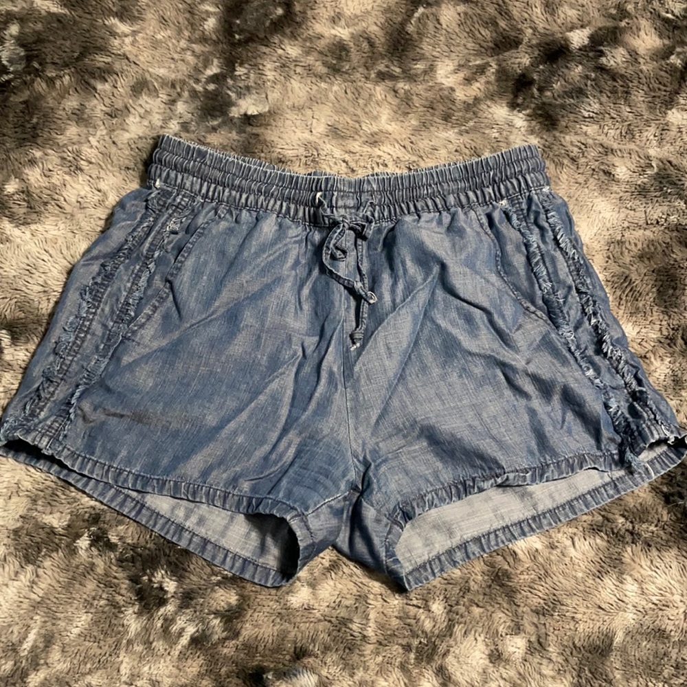 Mid/high rise soft Jean shorts